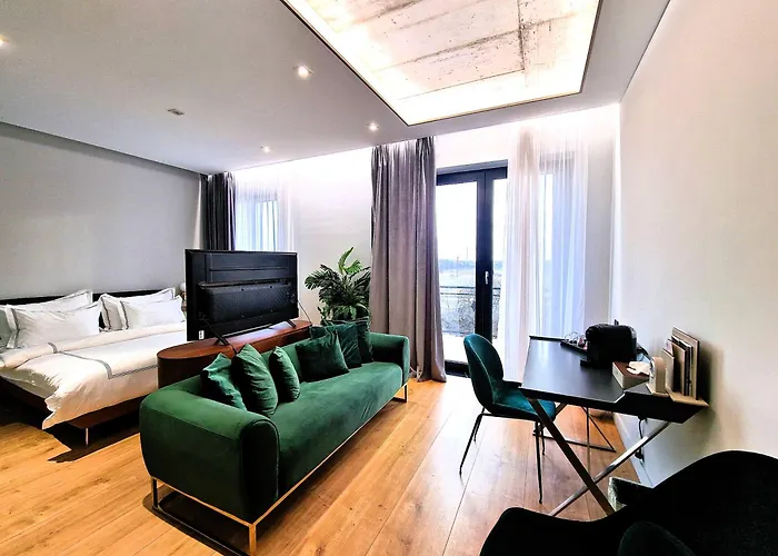 Arn Boutique Hotel