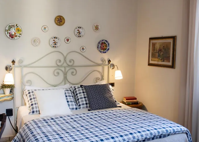 Boutique Hotel Fox'S Inn