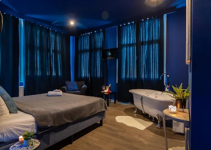 Hotel Boom Close To Tomorrowland