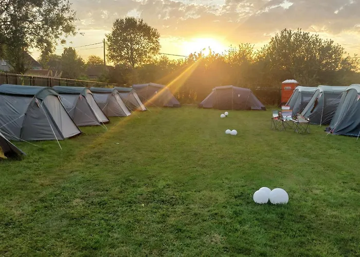 Luxury Pop Up Camping & Hotel Package & Private Transport To Tomorrowland
