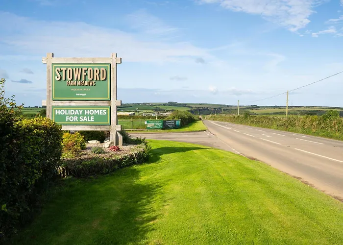 Camping Pods, Stowford Farm Meadows