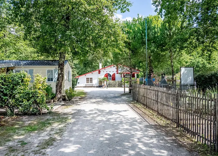 Camping La Canadienne