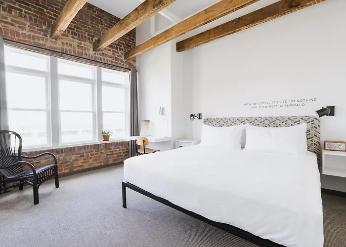 Hotel Hive