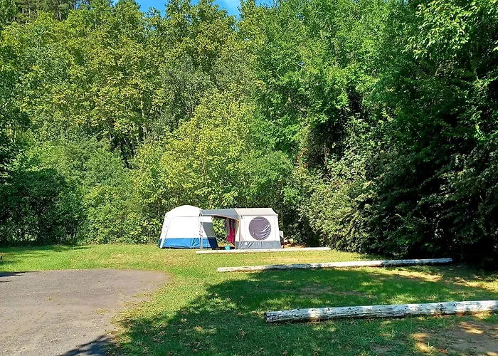 Camping La Bernede