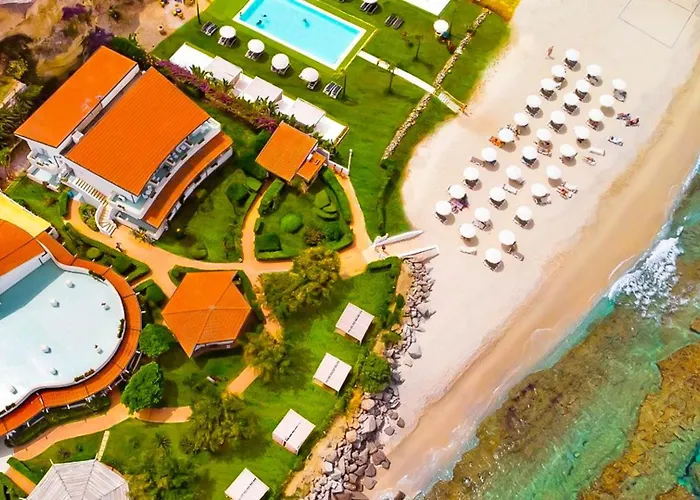 Borgo Di Riaci Beach Resort