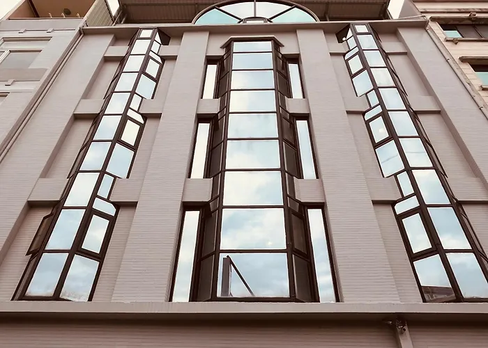 Yoshi Hotel - Tainan Sinmei Branch