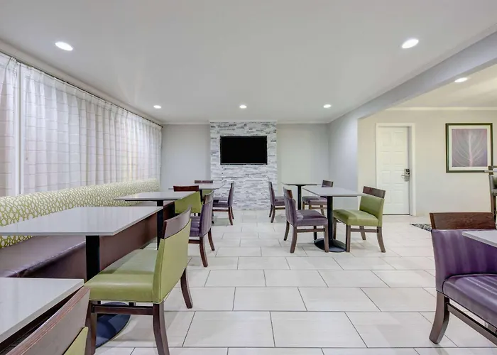 La Quinta Inn By Wyndham El Dorado