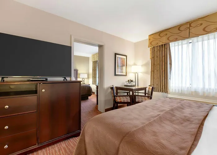 Best Western Plus Concord Inn