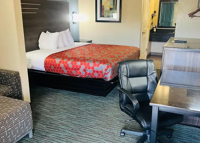 Garden Inn & Suites Little Rock