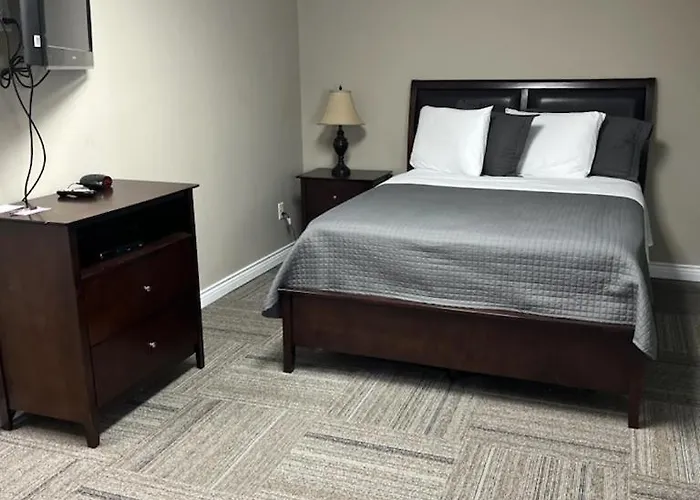 Riverview Suites