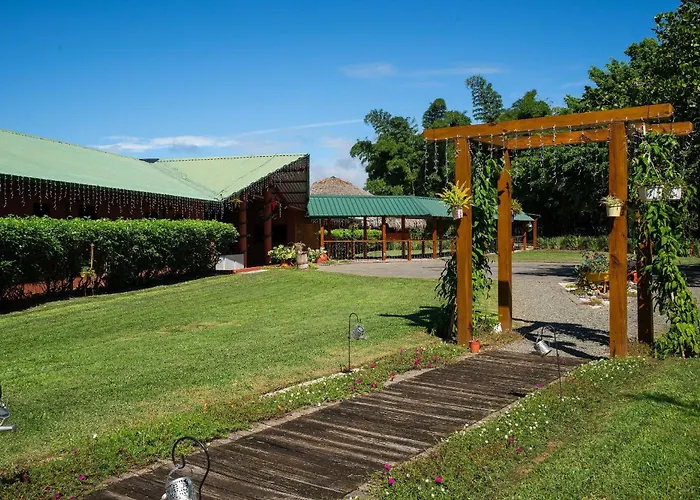 Hotel El Establo