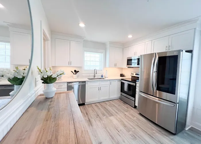 3001 King Suite, 3Rd Floor Serenity