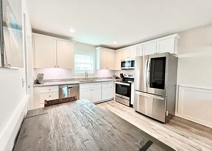 105 Queen Pet Friendly Suite, 1St Floor Nest