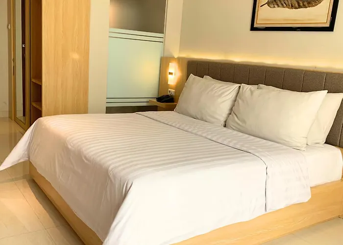 Surabaya River View Hotel