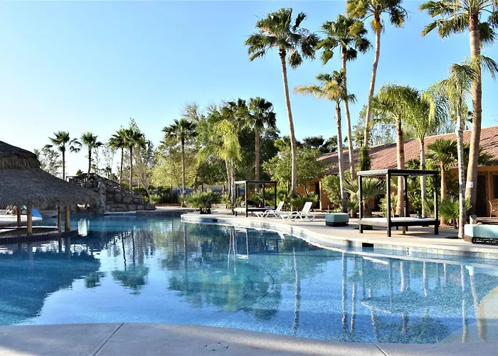 Hacienda Monarcas Resort