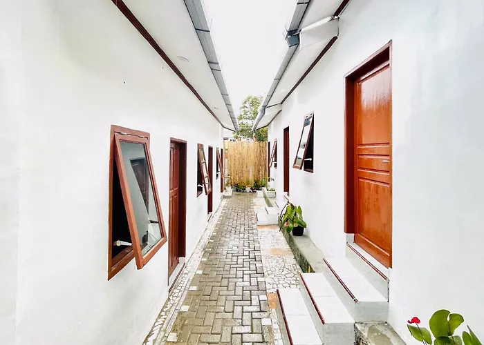 Reddoorz At Hardi Homestay Near Funland Berastagi