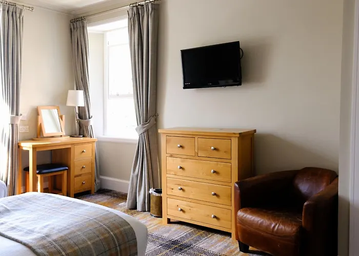 Glen Mhor Hotel At Uile-Bheist 'Brewstillery'