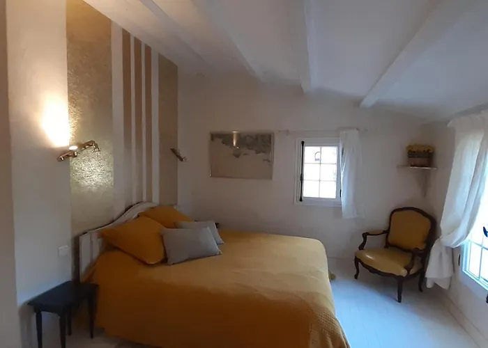 Bed and Breakfast Mas Lei Bancau à Le Beausset
