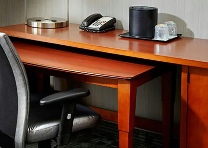 Courtyard By Marriott Akron Stow