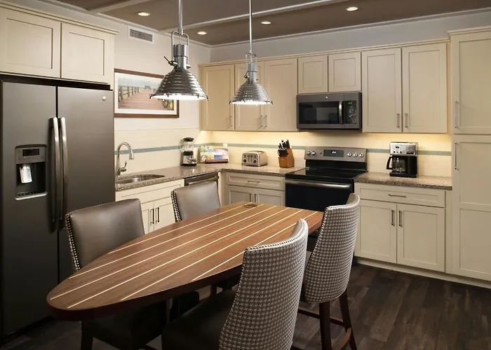 Waterline Villas & Marina, Autograph Collection