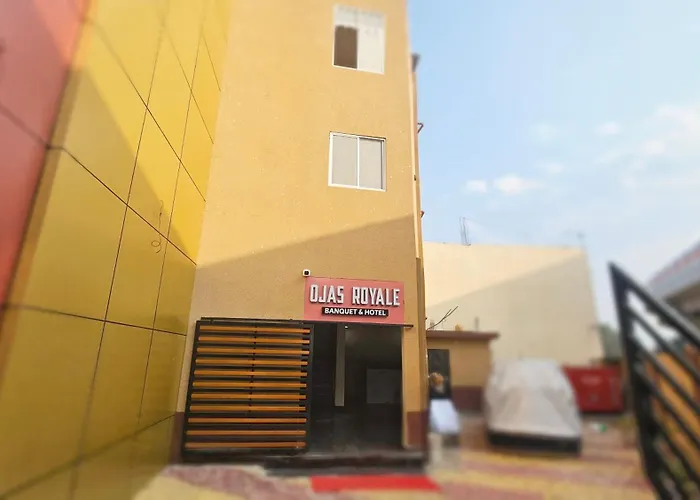 Ojas Royale - Banquet And Hotel