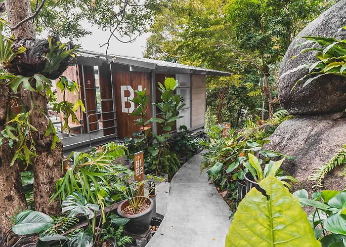 Shiva Lodge
