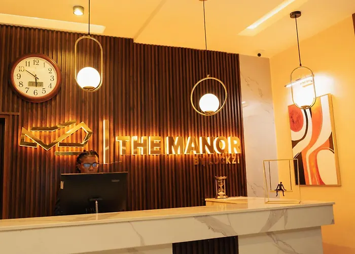 The Manor Hotel By Luckzi