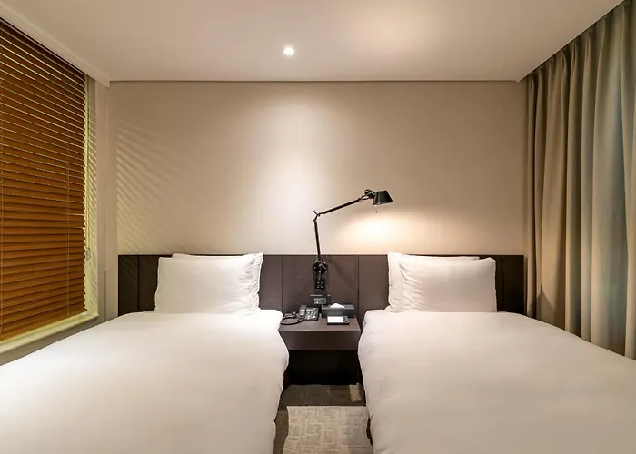 The Sky Hotel Cheon An