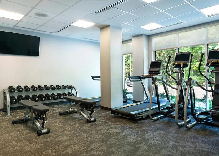 Fairfield By Marriott Inn & Suites North Bay