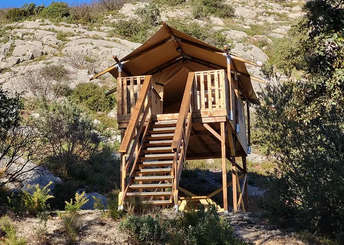 Camping Le Cezanne Montagne Sainte-Victoire