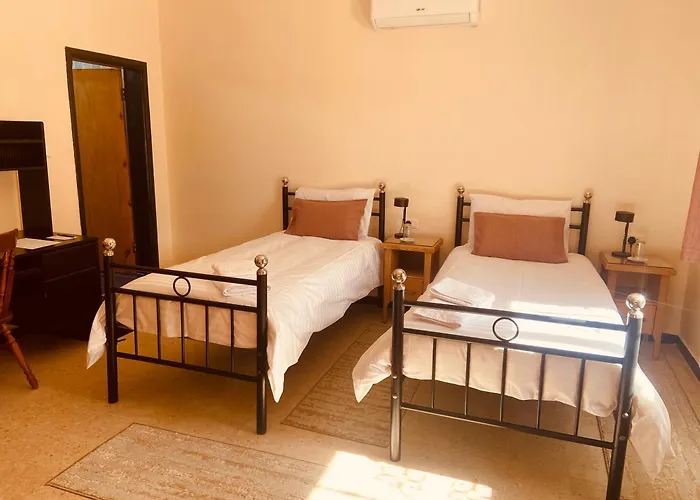 Baytna Hotel