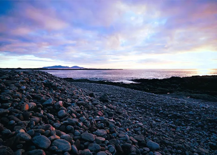 Atlantic Sunset Pod, Isle Of Benbecula