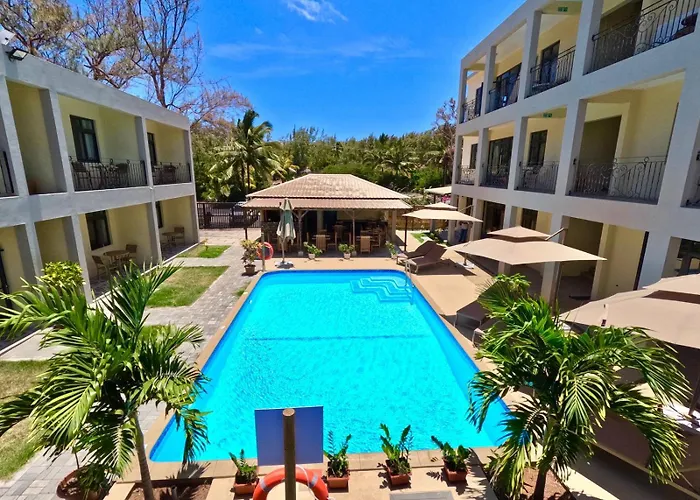 Cotton Beach Holidays