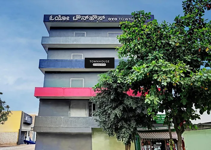 Super Townhouse Ramamurthy Nagar Formerly Navya International