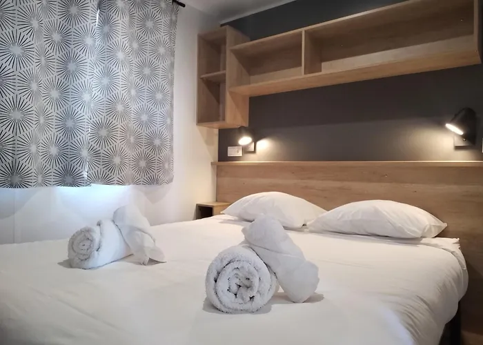 Camping Les Lodges Du Lagon