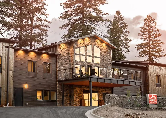 Grand Cloudcroft Hotel