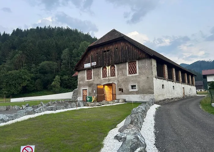 Schladnitzer Dorfstadl Camping