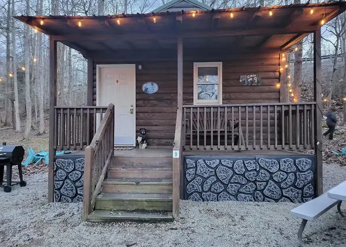 Rustic Cabin In Smoky Mountain