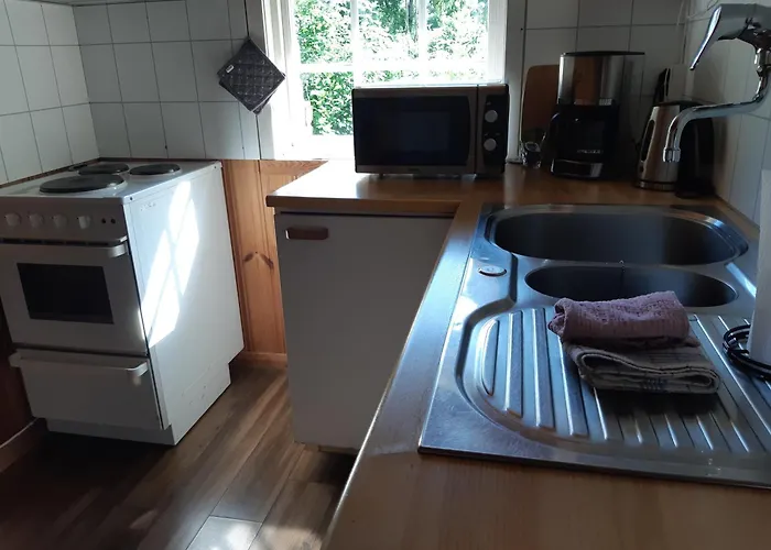 Eidsdal Camping Og Feriehus