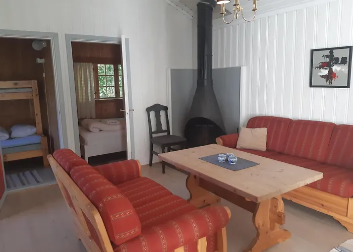 Eidsdal Camping Og Feriehus