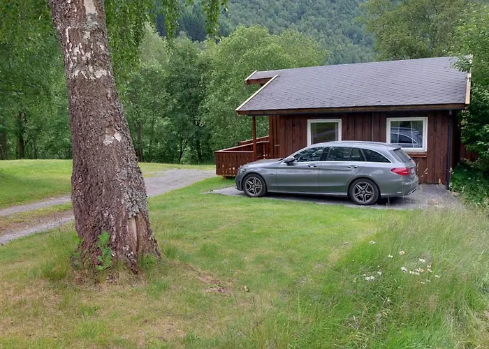 Eidsdal Camping Og Feriehus