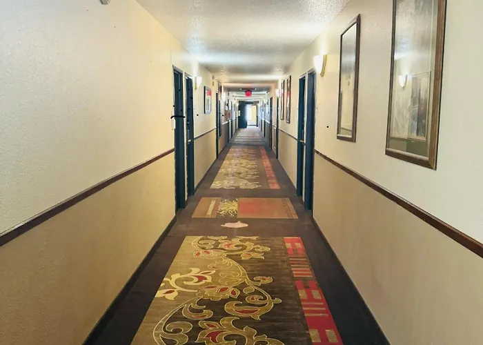Mitchell Inn