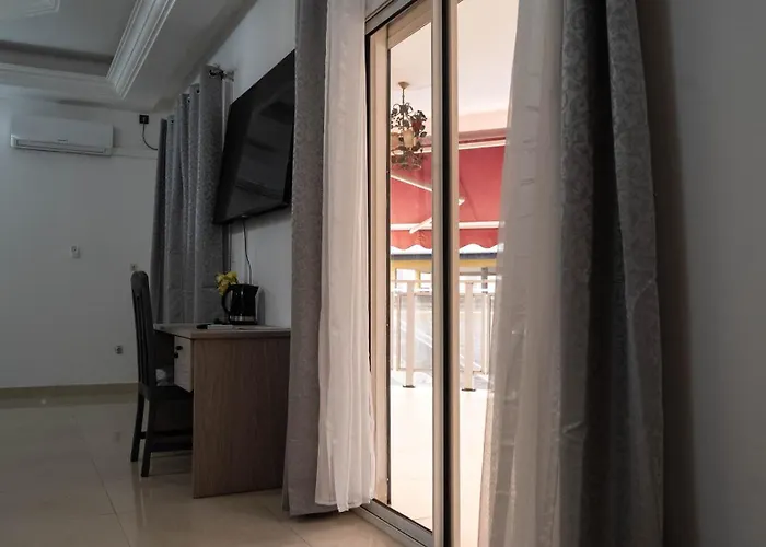 Residence Hoteliere Les 2F - Gabon