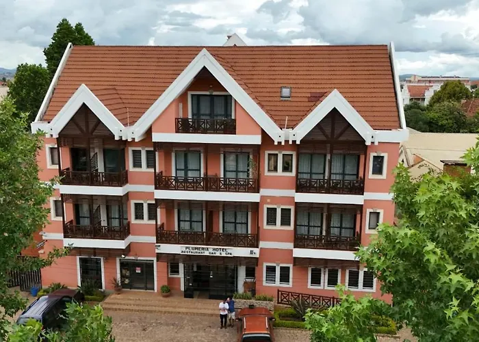 Plumeria Hotel