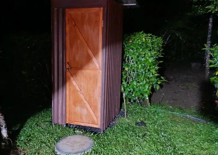 Chava Camping Rio Celeste