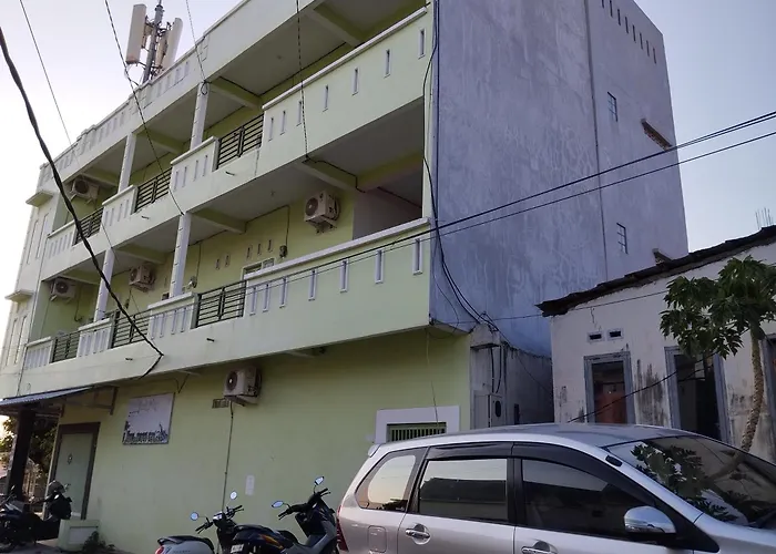 Hotel O Penginapan Permata Hijau Syariah Near Bukit Teletubbies