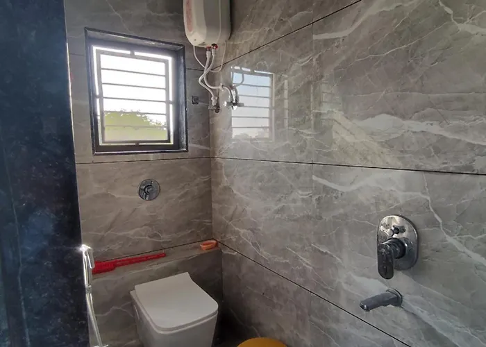 Shri Krupasindhu Residency Bhakt Niwas