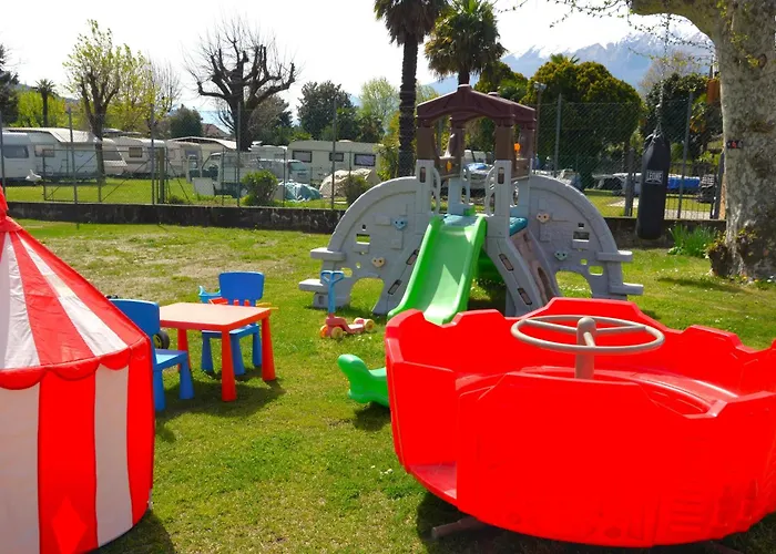 Glamping Italia 90 Mini Lodges