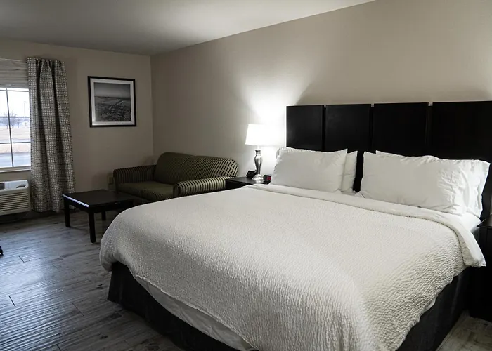 Lucille'S Hotel, Restaurant, & Bar