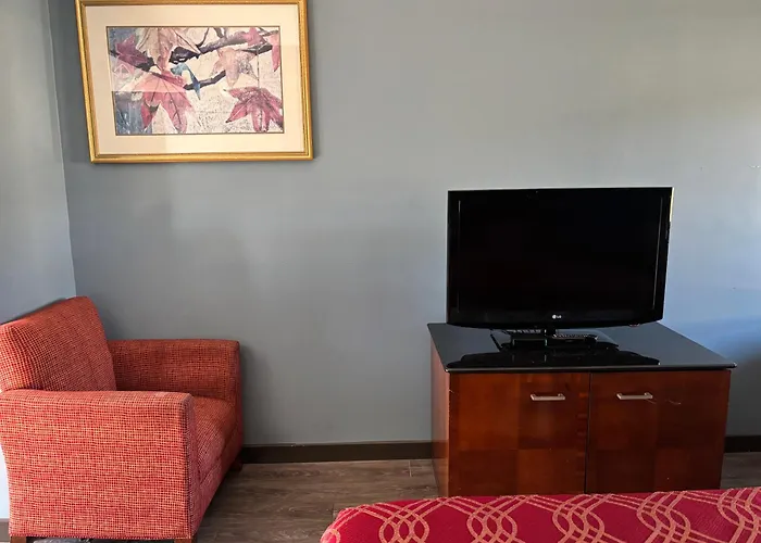 Budget Inn Express